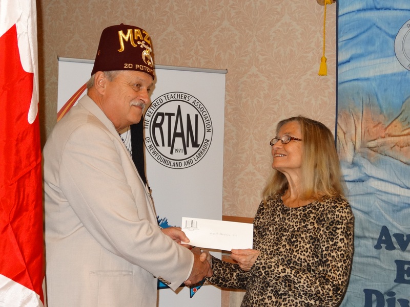 102-elmerrysak-accepts-donation-for-shriners-from-roberta-pafford